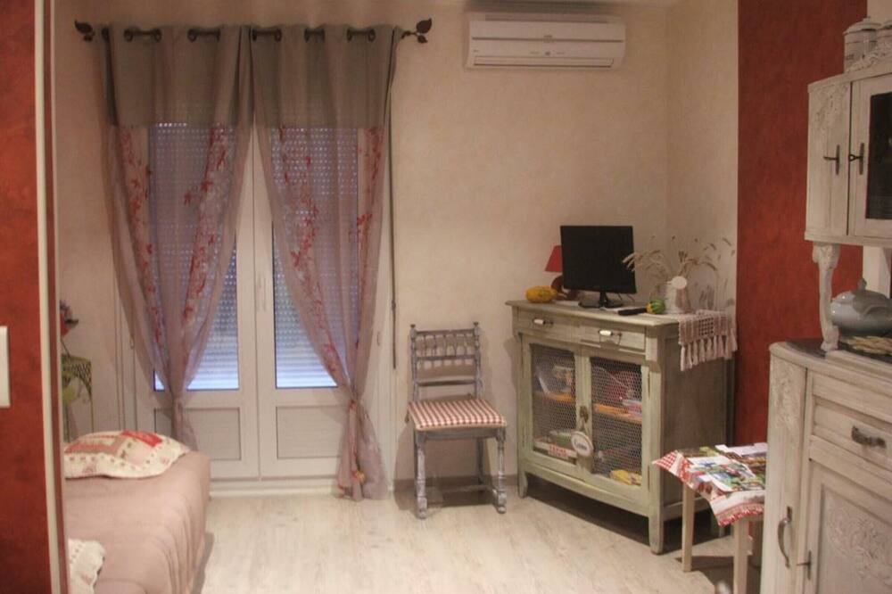 Photo of Bedroom in Meusnes
