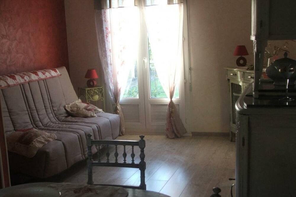 Photo of Bedroom in Meusnes