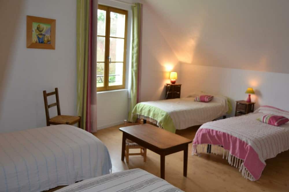 Photo of Bedroom in Molineuf