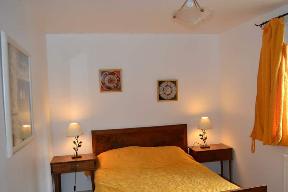 Photo of Bedroom in Molineuf