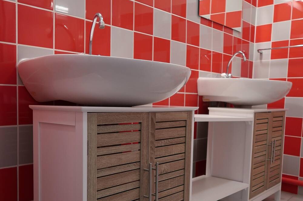 Photo of Bathroom in Cazaux-Frechet-Aneran-Camors