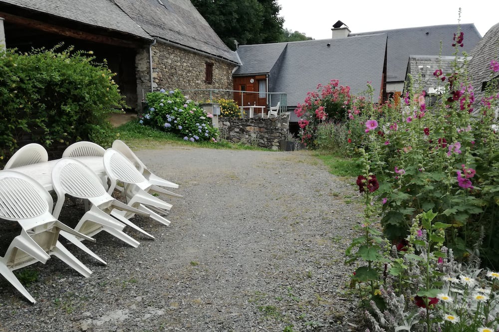 Photo of Outdoor in Cazaux-Frechet-Aneran-Camors