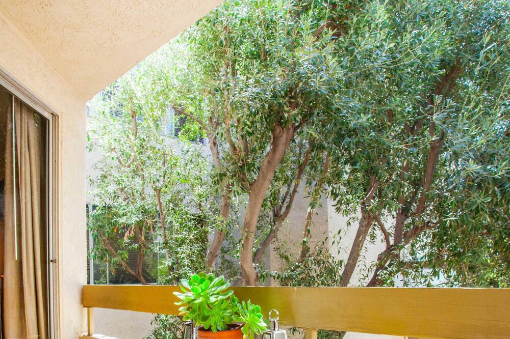Photo of Patio Balcony in Norma Triangle