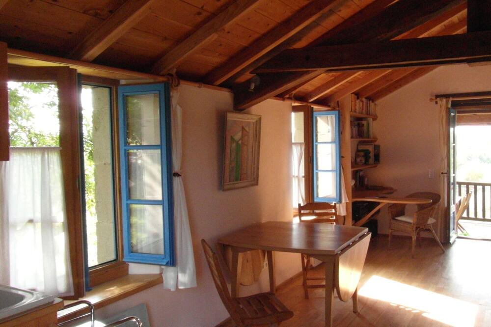 Photo of Livingroom in Vaour