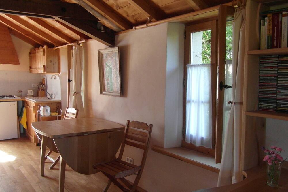 Photo of Kitchen in Vaour