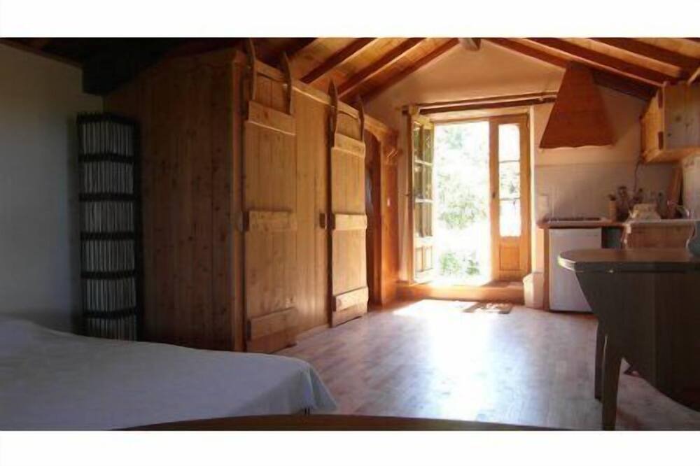 Photo of Bedroom in Vaour