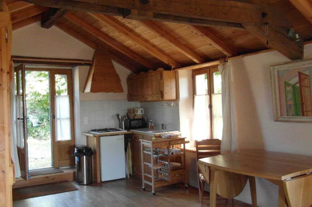 Photo of Kitchen in Vaour