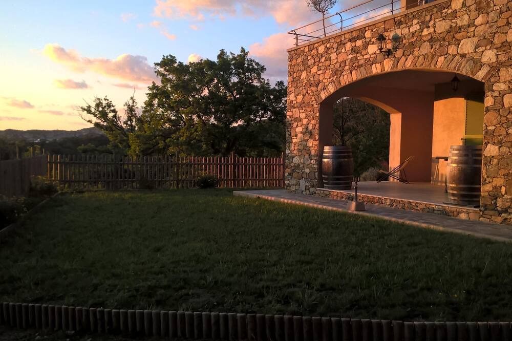 Photo of Outdoor in Patrimonio