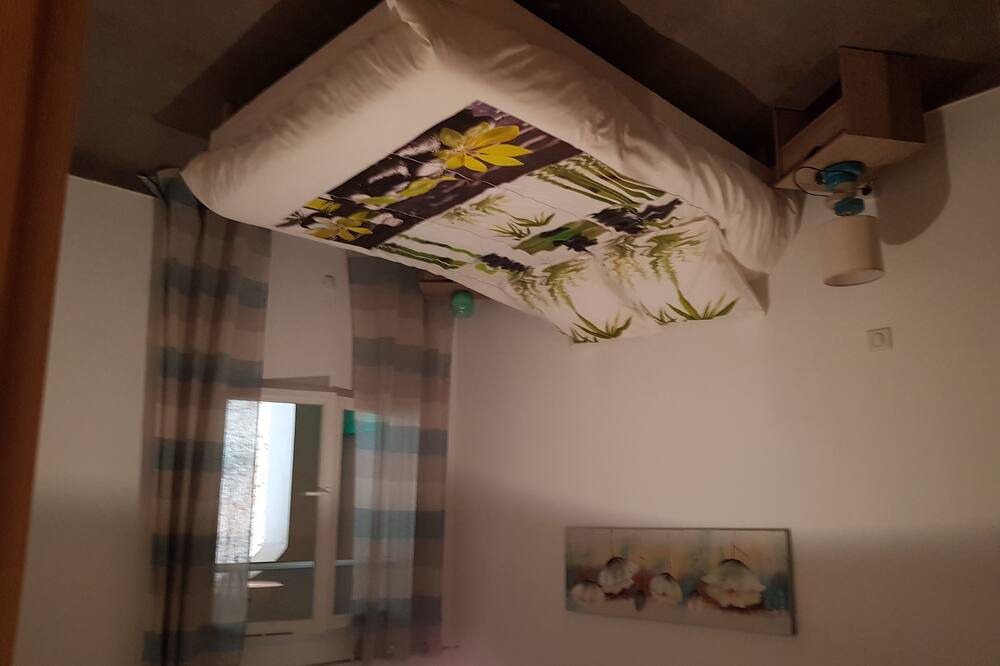 Photo of Bedroom in Patrimonio