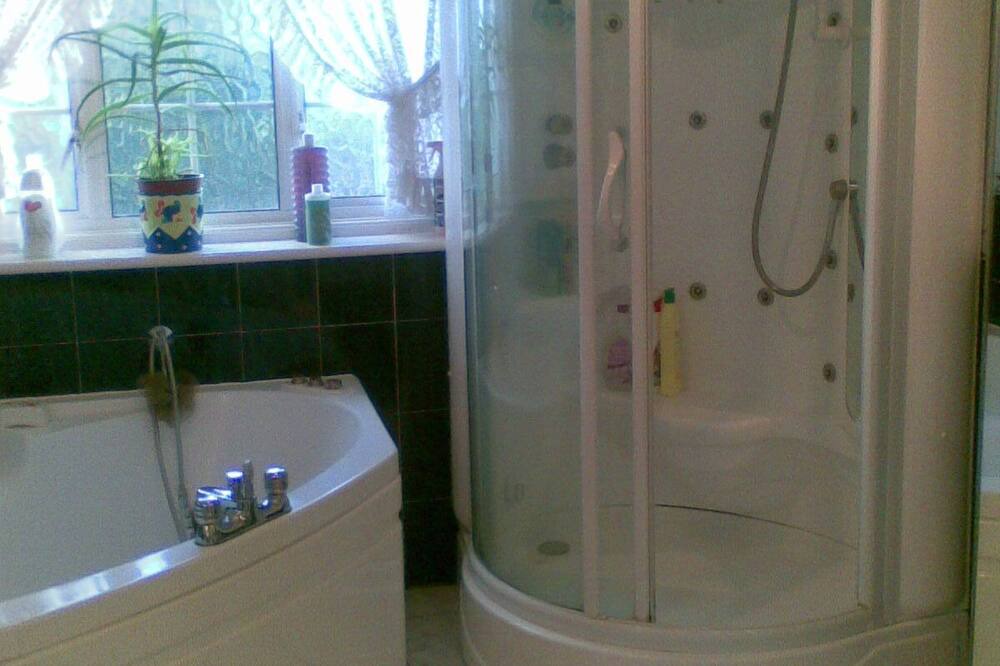 Photo of Bedroom in Norbury