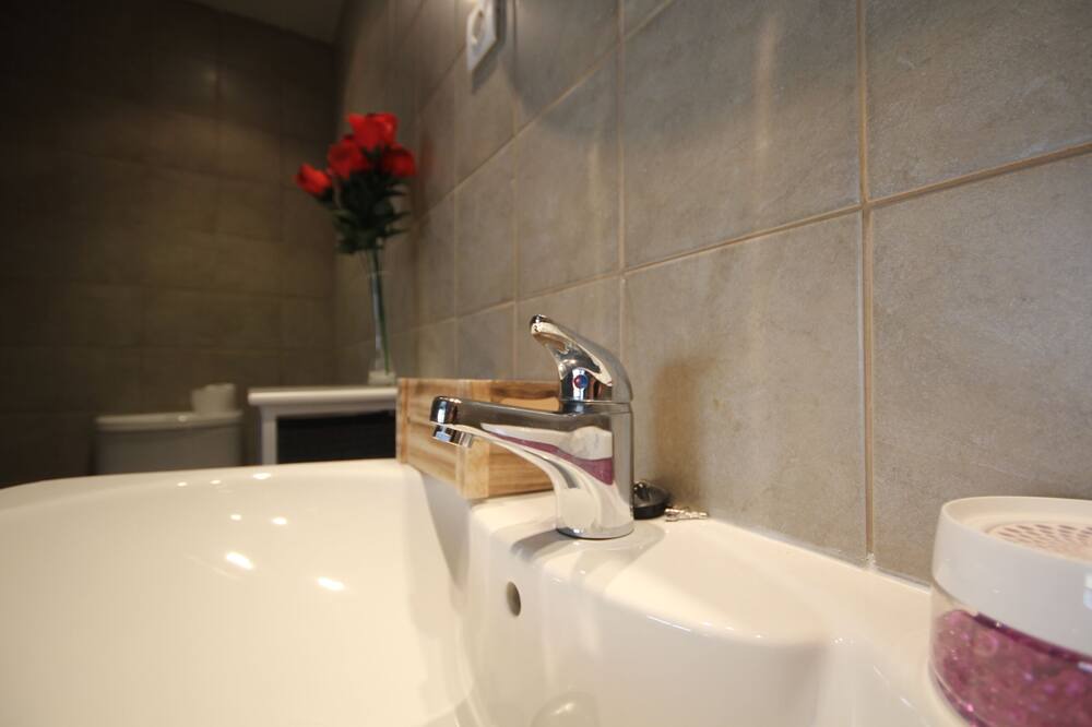 Photo of Bathroom in Salas de Pallars