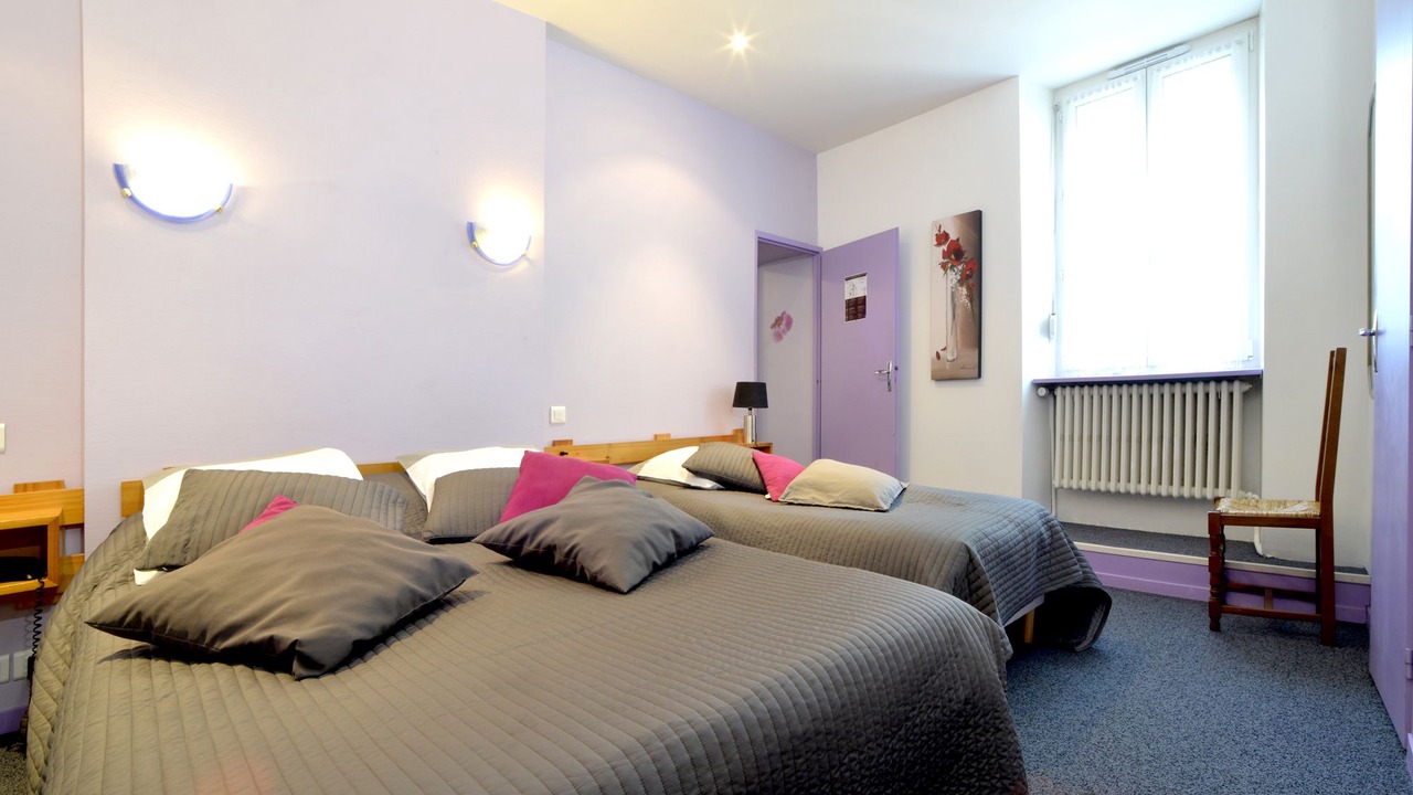 Photo of Bedroom in Quingey