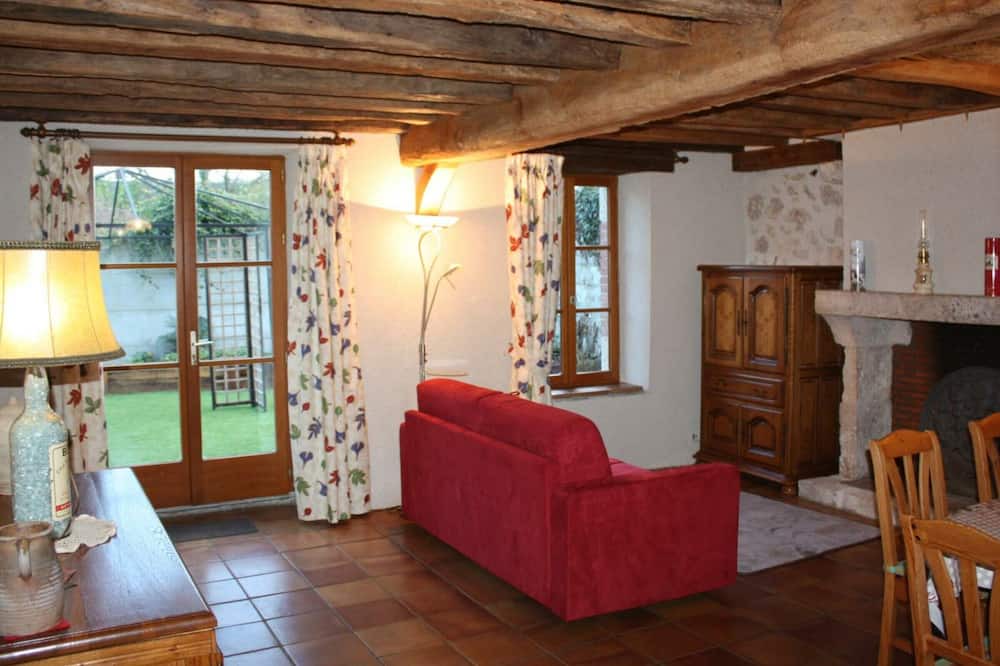 Photo of Livingroom in Chambon-sur-Cisse