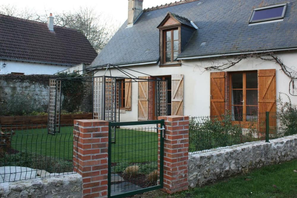 Photo of Outdoor in Chambon-sur-Cisse