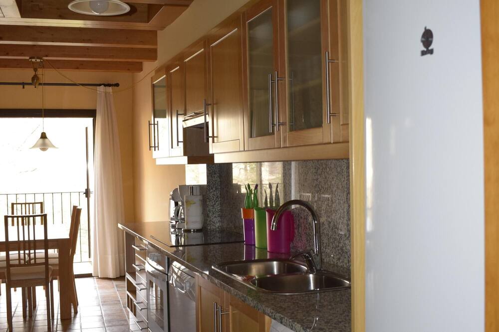 Photo of Kitchen in Sant Feliu de Pallerols