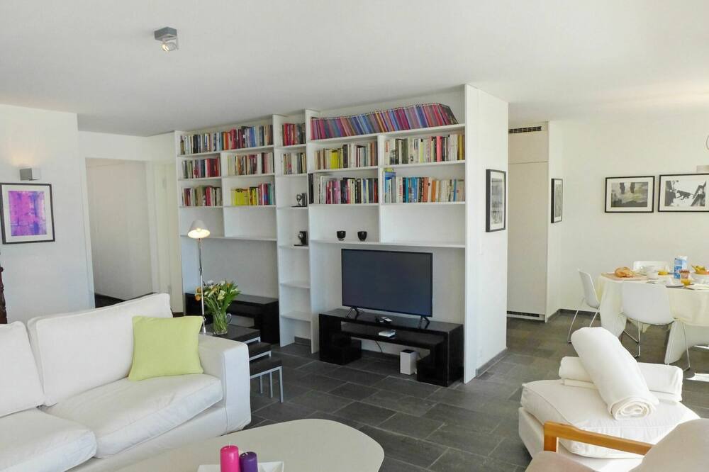 Photo of Bedroom in Samedan