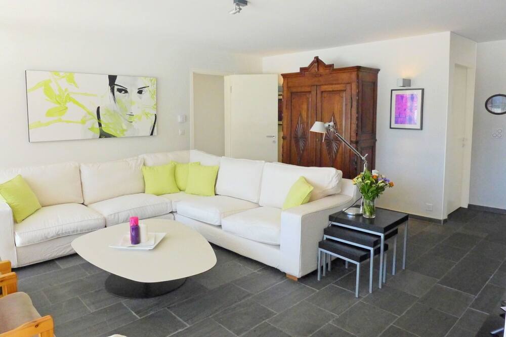 Photo of Bedroom in Samedan