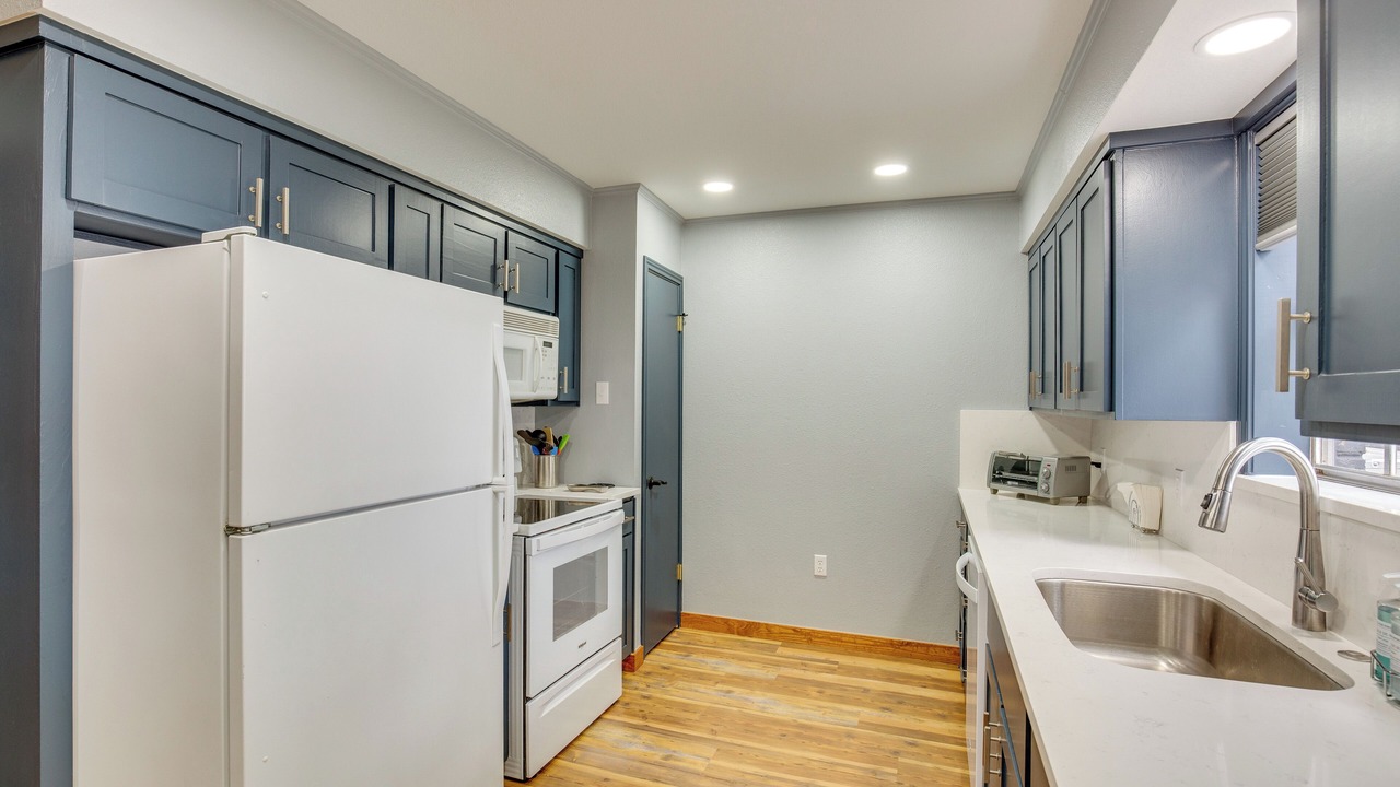 Photo of Kitchen in Gun Barrel City