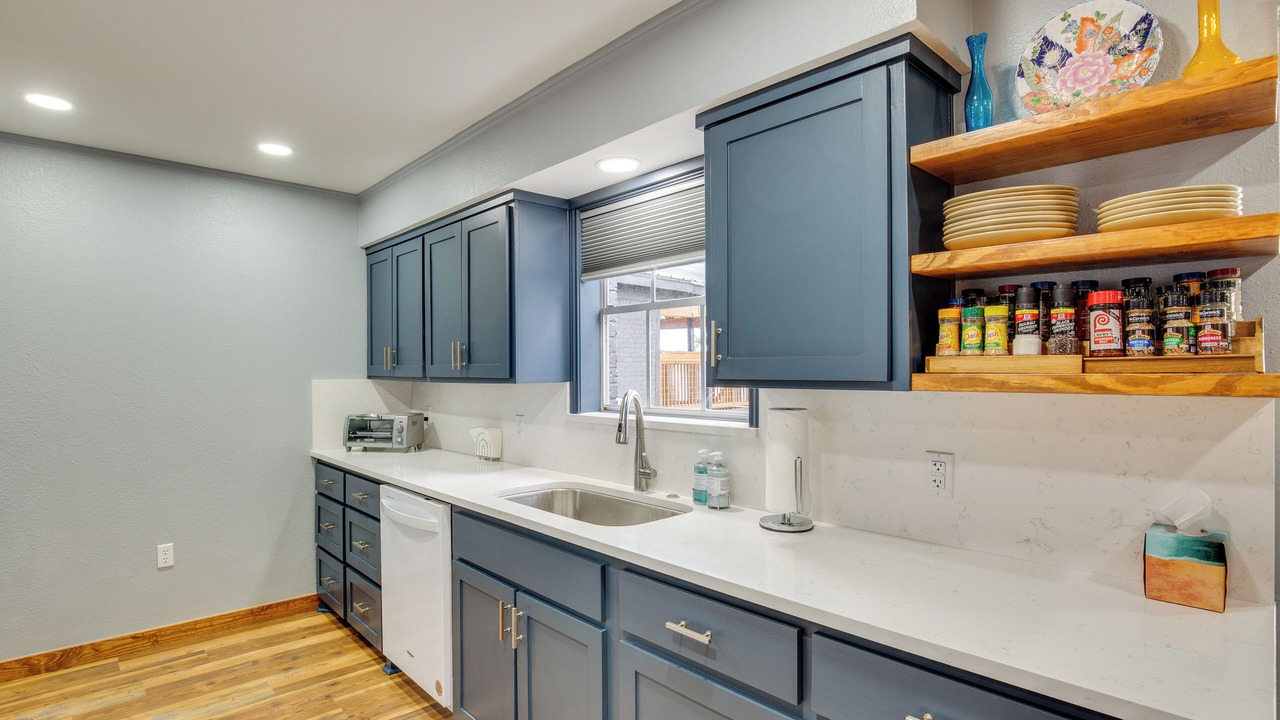 Photo of Kitchen in Gun Barrel City