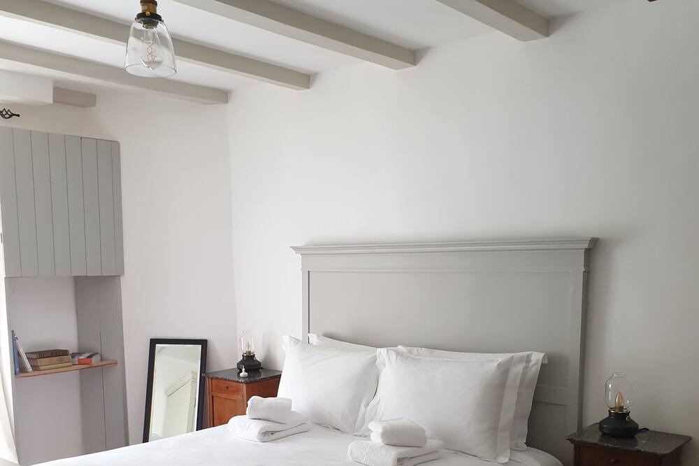 Photo of Bedroom in Egliseneuve-des-Liards