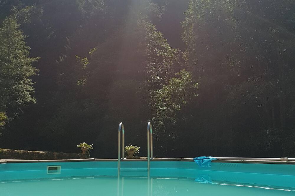 Photo of Outdoor in Egliseneuve-des-Liards