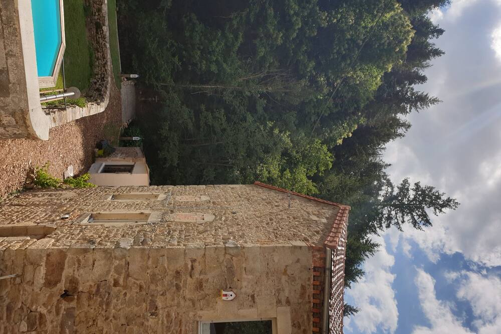 Photo of Bedroom in Egliseneuve-des-Liards