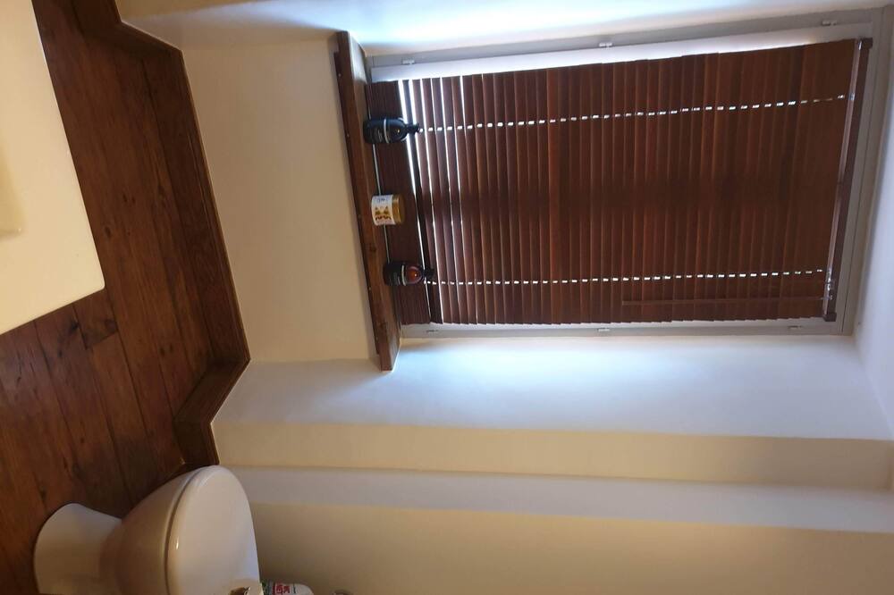 Photo of Bathroom in Egliseneuve-des-Liards