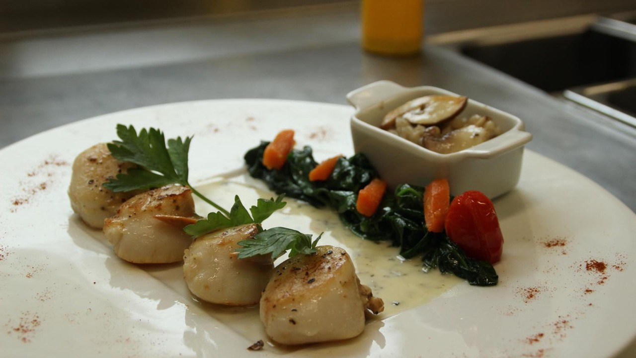 Photo of Others in Epernon