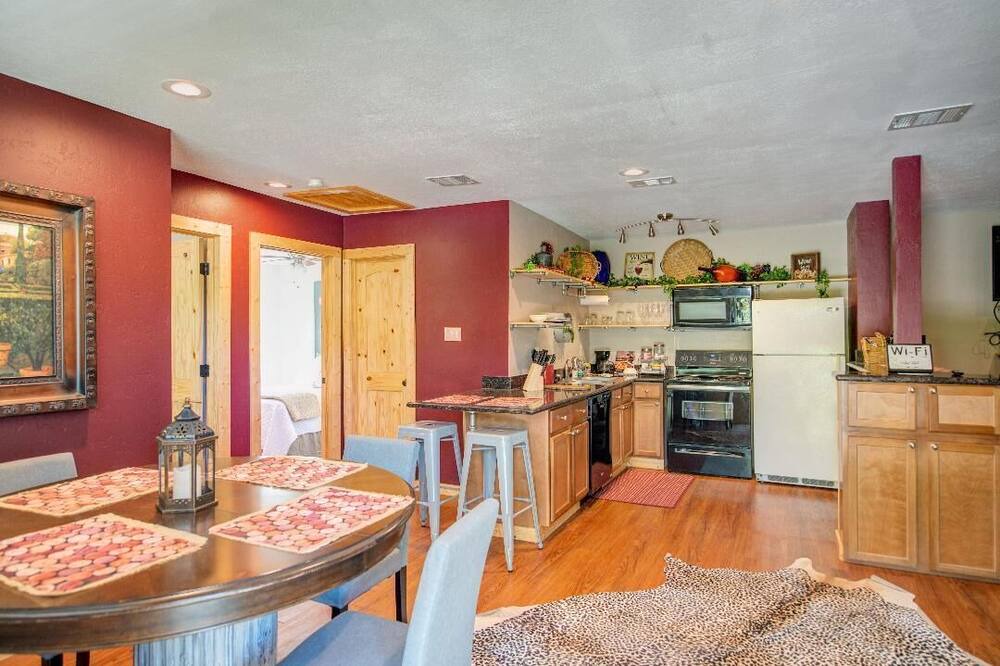 Photo of Kitchen in College Station