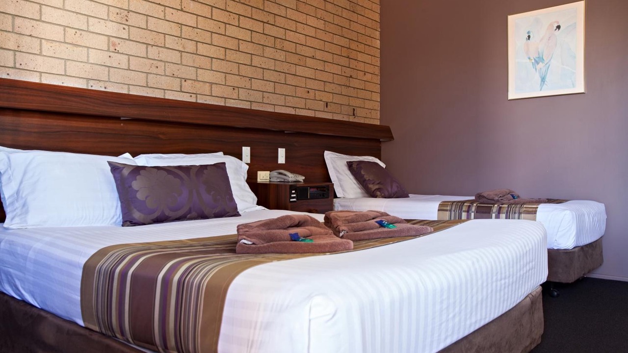 Photo of Others in Sarina