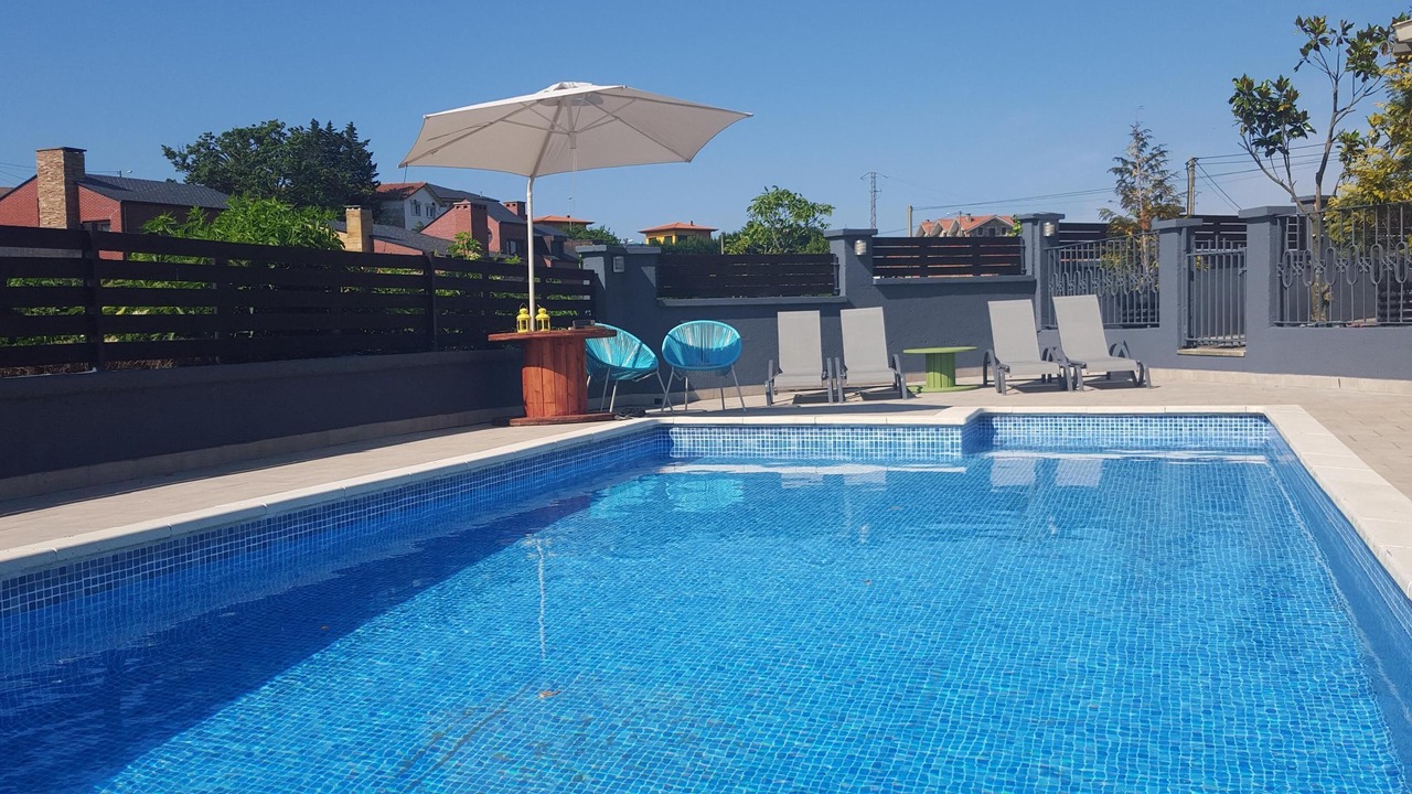 Photo of Outdoor in Pielagos