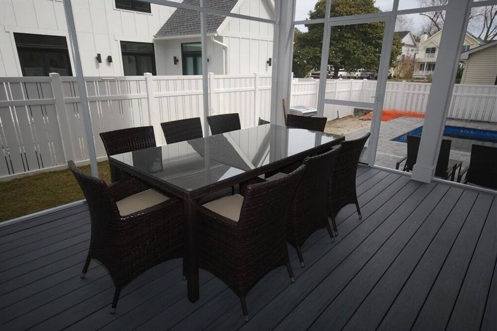 Photo of Outdoor in Dodds Addition