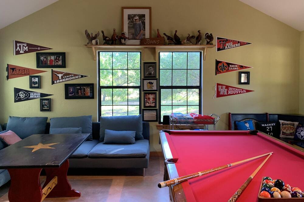Photo of Bedroom in Floresville