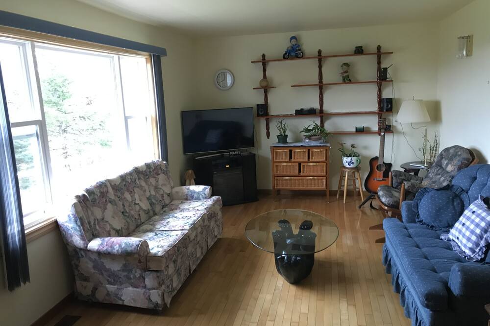 Photo of Livingroom in Inverness County