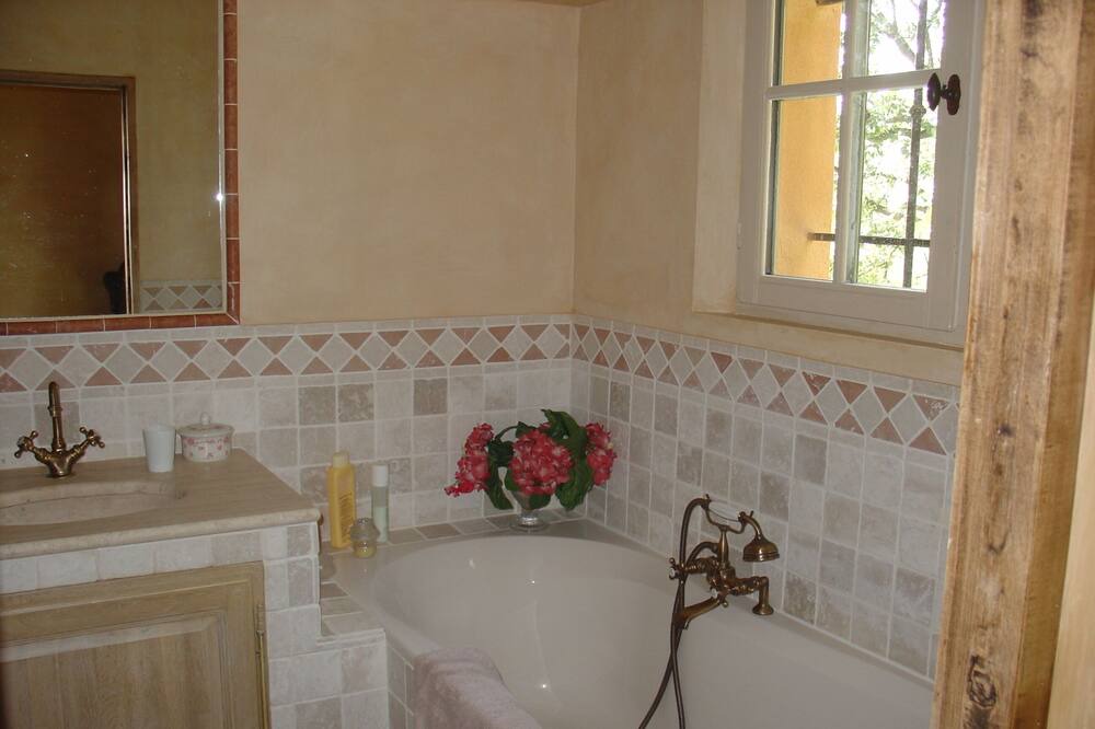 Photo of Bathroom in Nord