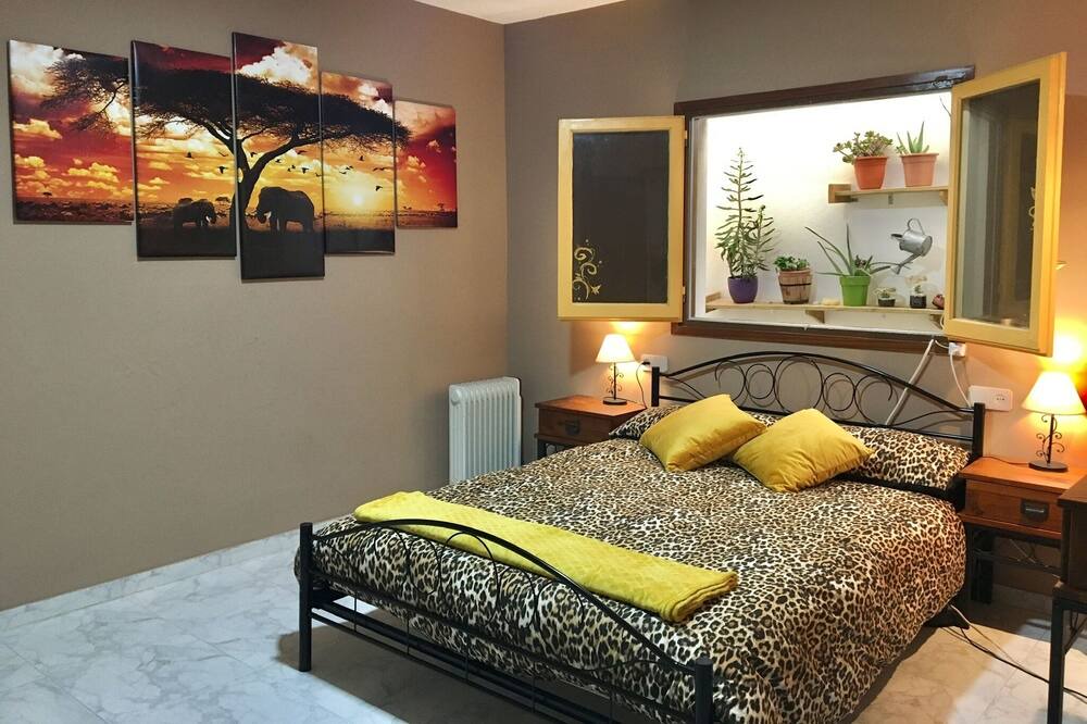 Photo of Bedroom in Vilanova I la Geltru