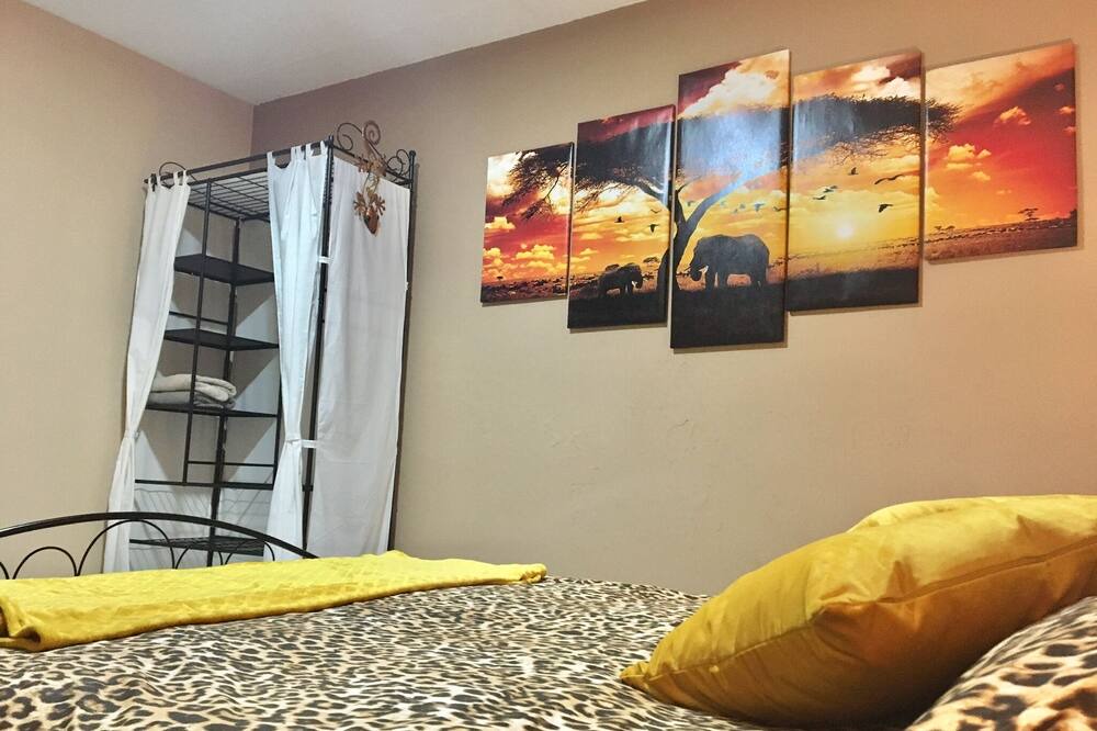 Photo of Bedroom in Vilanova I la Geltru