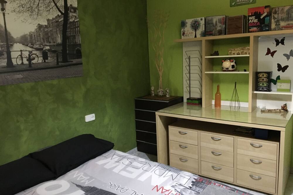 Photo of Bedroom in Vilanova I la Geltru