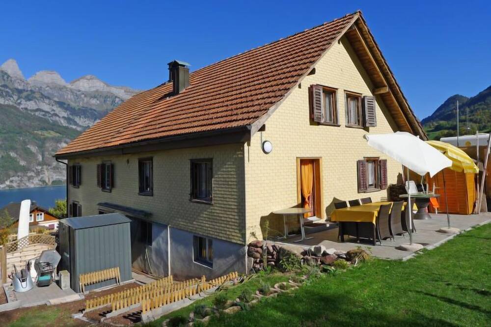 Photo of Outdoor in Quarten