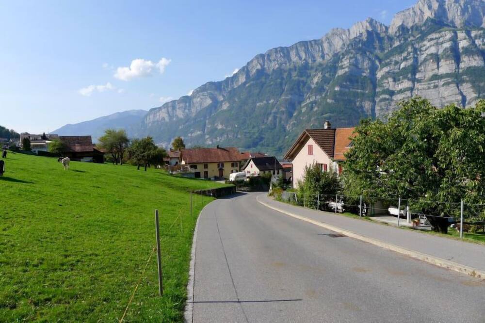 Photo of Outdoor in Quarten