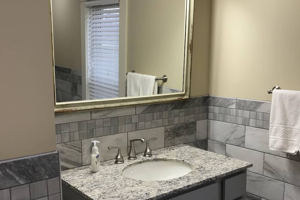 Photo of Bathroom in Elmira