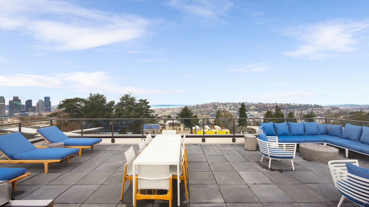 Photo of Patio Balcony in Miller Park