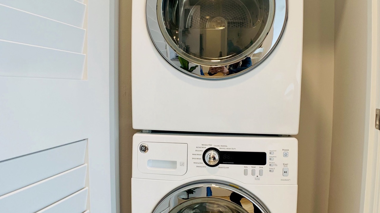 Photo of Others in Roosevelt