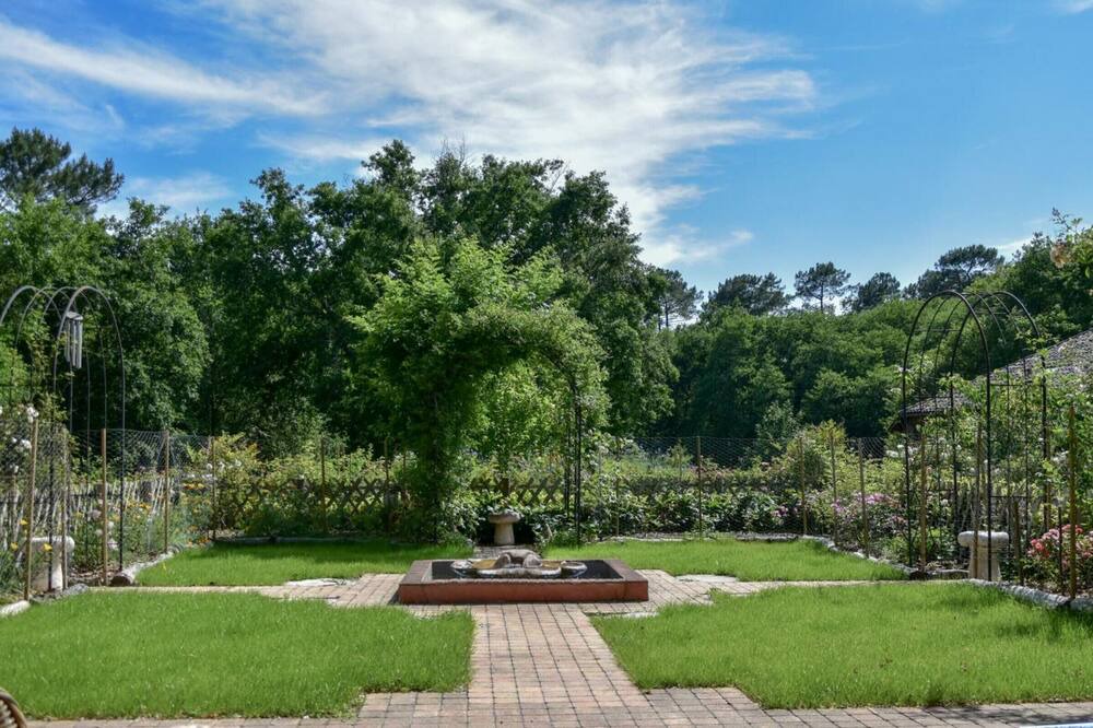 Photo of Outdoor in Pontonx-sur-l'Adour