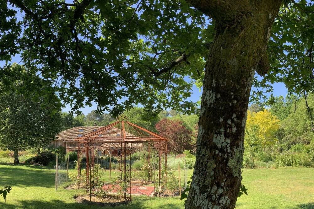 Photo of Outdoor in Pontonx-sur-l'Adour