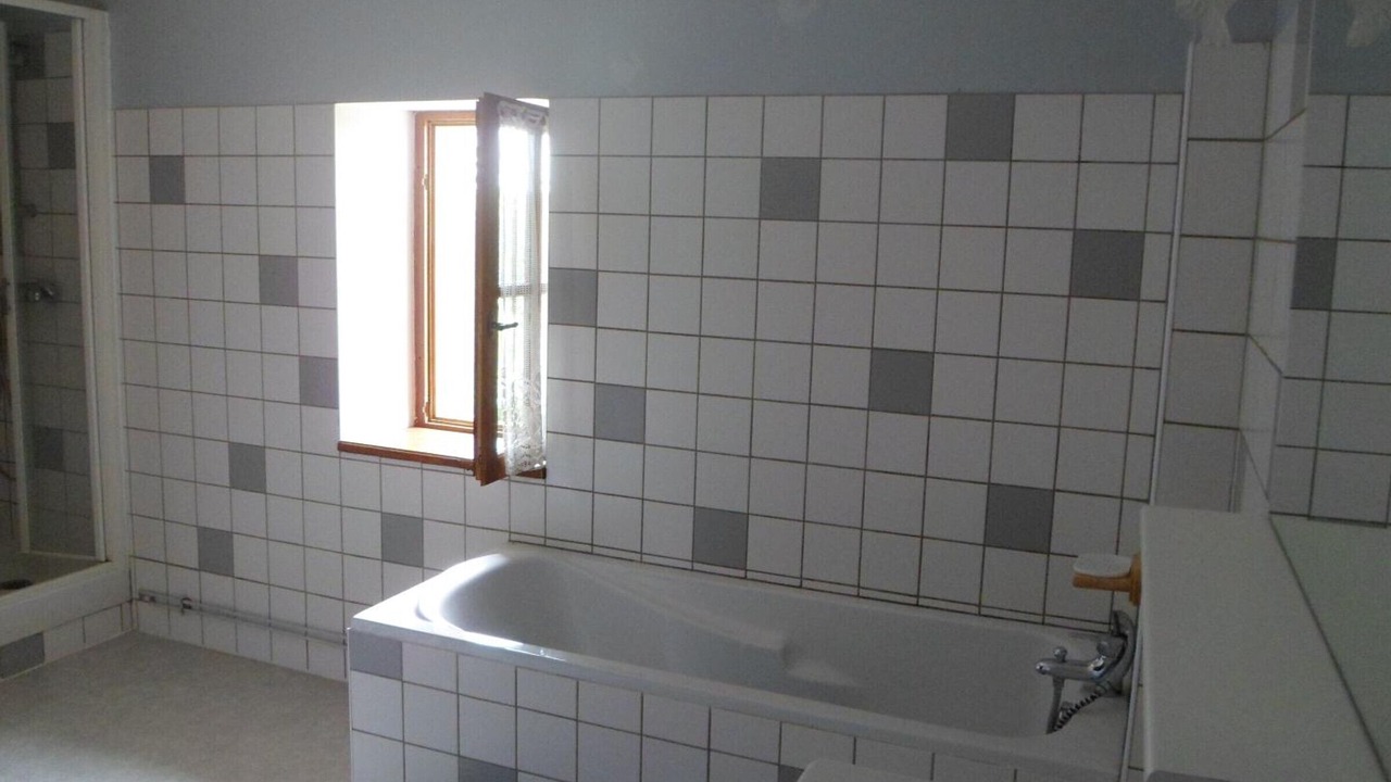 Photo of Bathroom in Souvigny