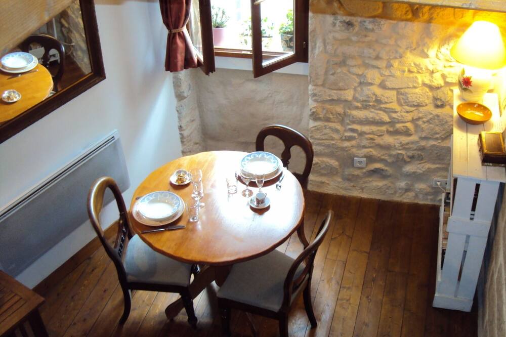 Photo of Kitchen in Tourbes