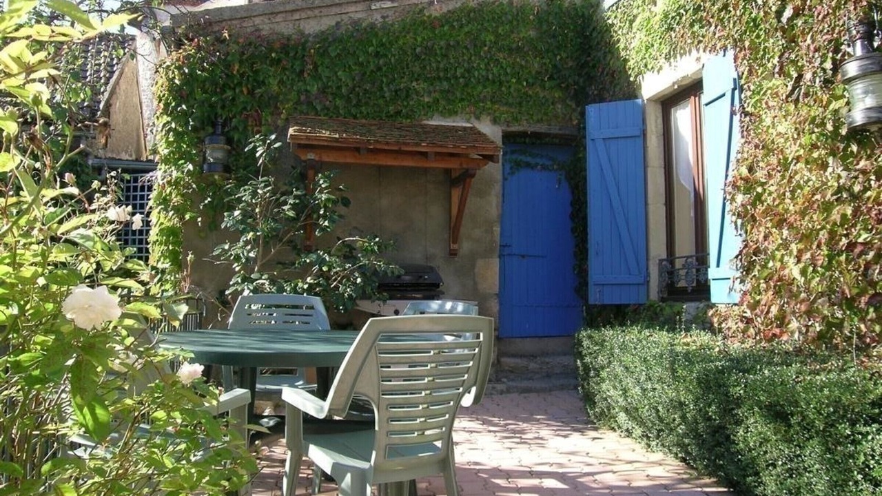 Photo of Outdoor in Billy
