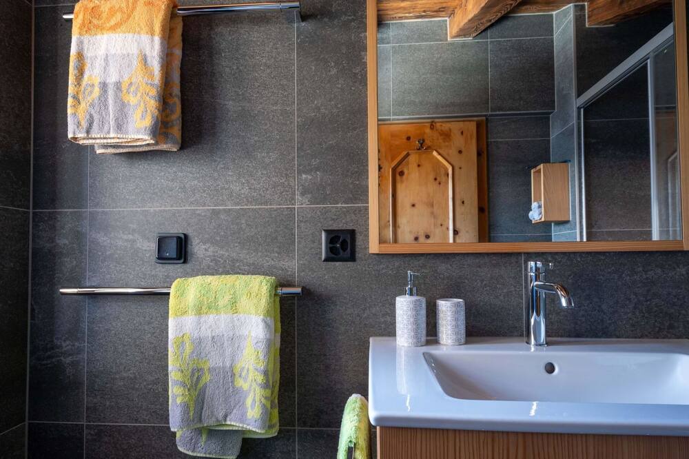 Photo of Bathroom in Saas Almagell