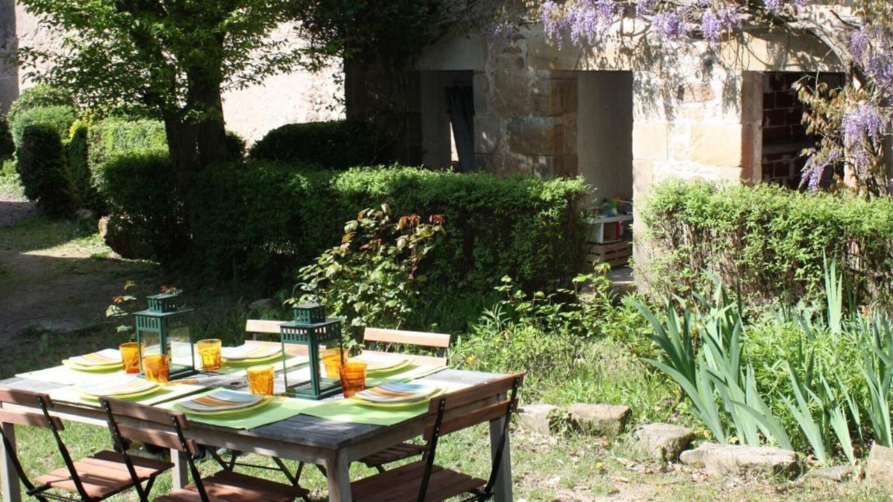 Photo of Outdoor in Cerilly